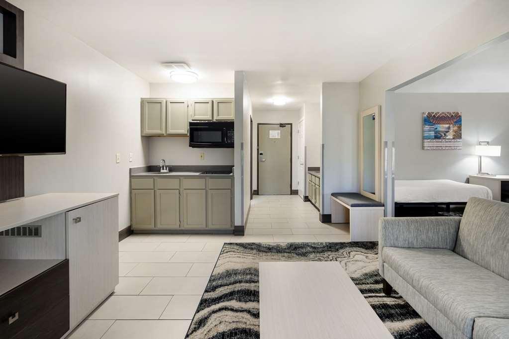 Best Western Morton Inn Room photo